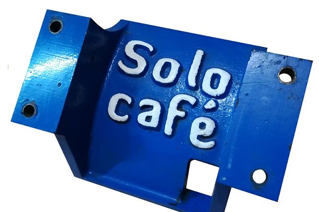 Pechero para Despulpadora de Cilindro